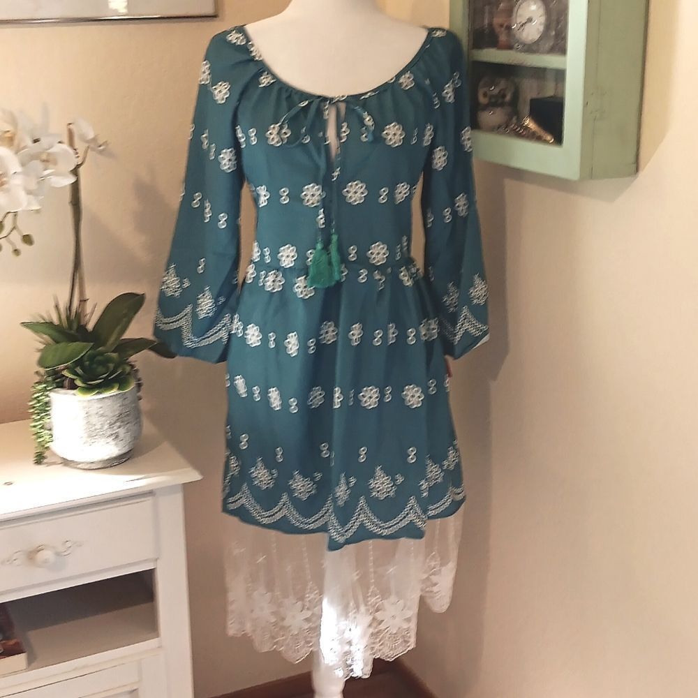 MISSLOOK Teal And White Dress With Lace